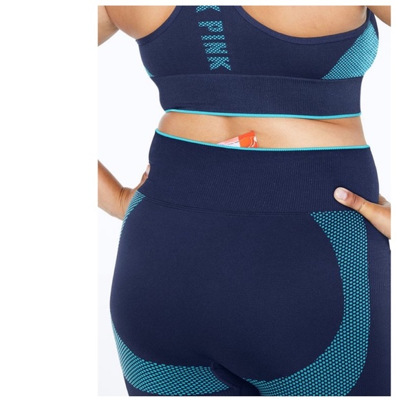 Victoria's Secret Pink Active Seamless - Picture 2 of 3